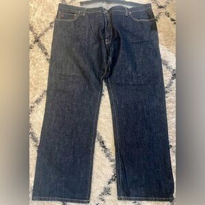 Dark Blue Polo Denim. Relaxed fit. Size 44w-30L. Excellent Condition.